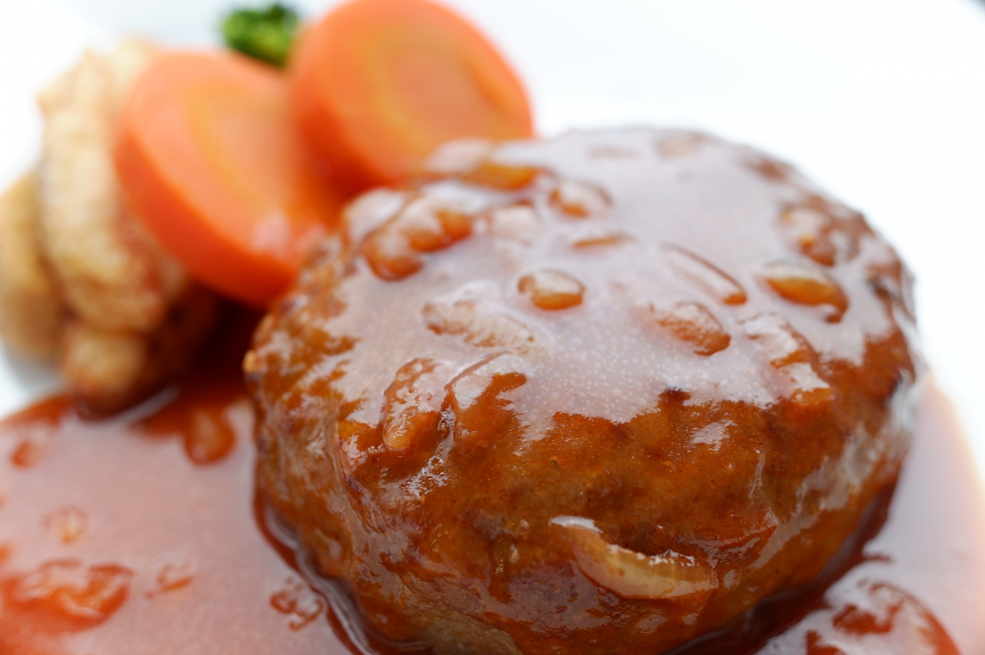 alt="ハンバーグの画像"