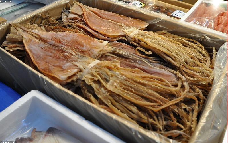 お酒に合うおすすめおつまみ20選｜肉・魚介・チーズのペアリング完全ガイド