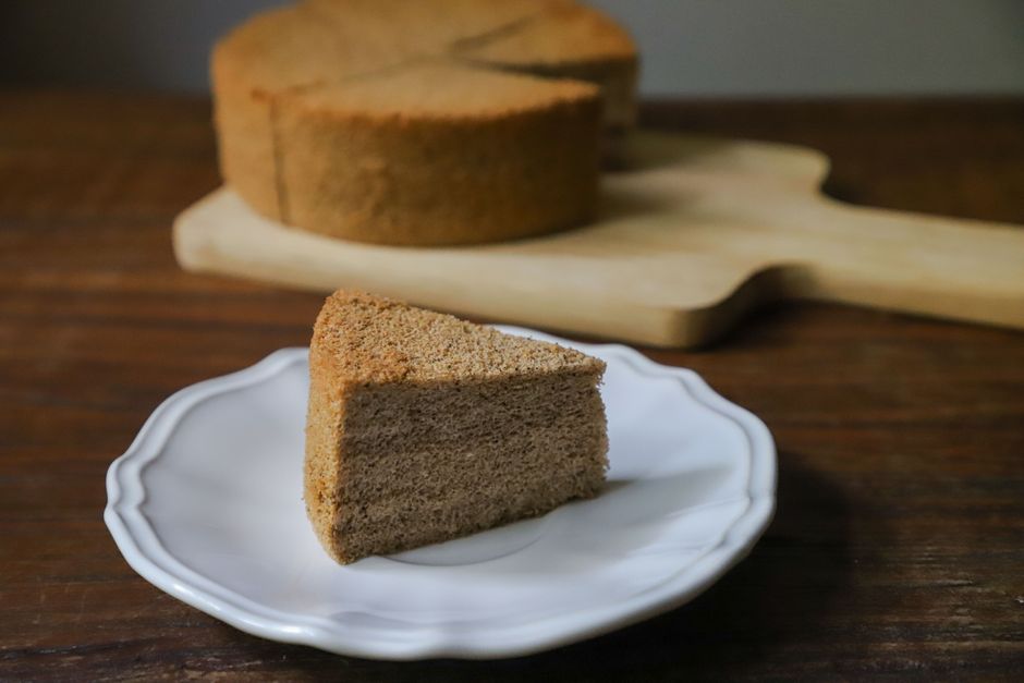 カット済みケーキと手切りケーキ、どちらが便利？シーン別の選び方