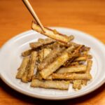 ごぼう料理の盛り付け