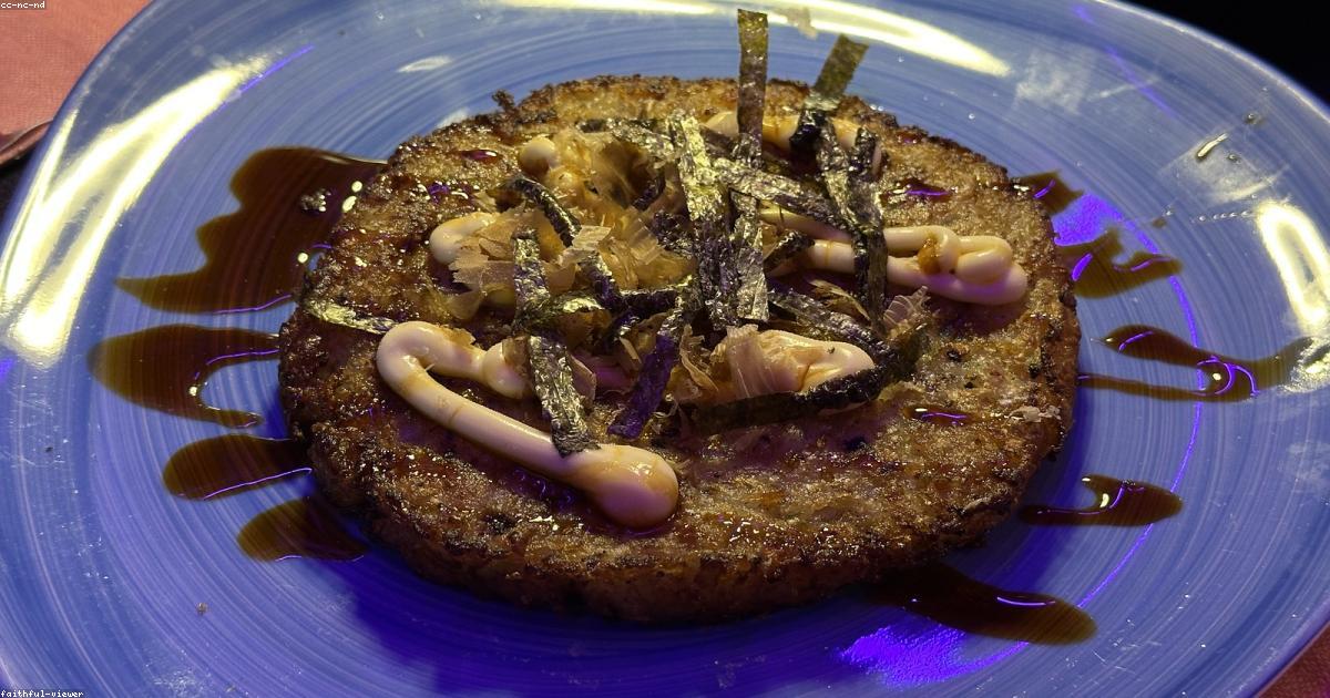 鶏むね肉でもジューシーな唐揚げの作り方｜下味と二度揚げのコツ
