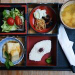 おせちの重箱を選ぶ