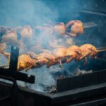 鶏もも肉と鶏むね肉の違い｜部位別の特徴と料理への活かし方