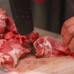 豚肉の臭み取りと下処理のコツ｜プロが教える美味しさアップの技