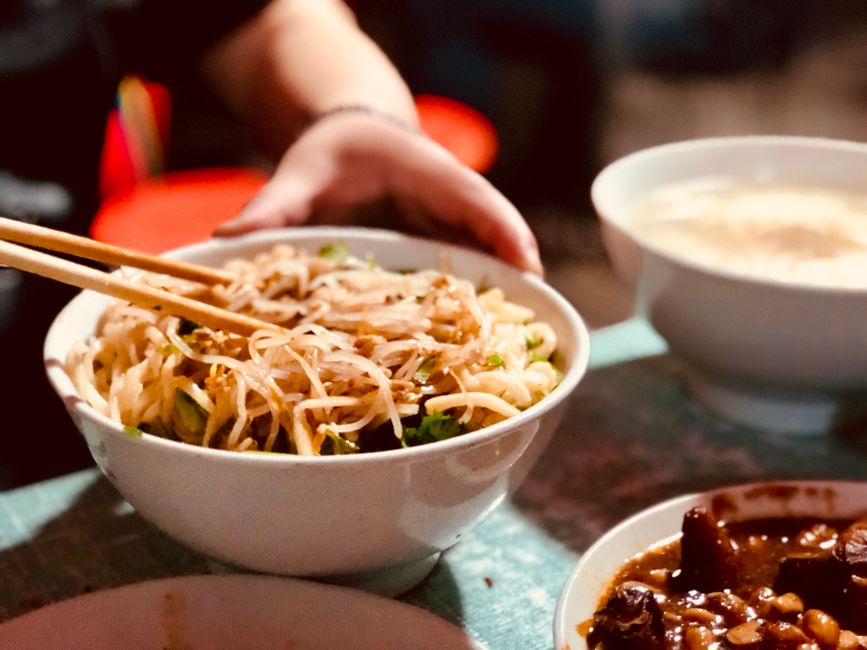 冷やし担々麺の作り方｜自宅で本格的に仕上げるプロのコツ