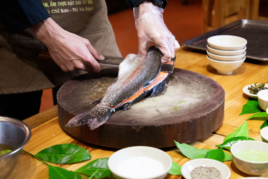 鯛かまの下処理