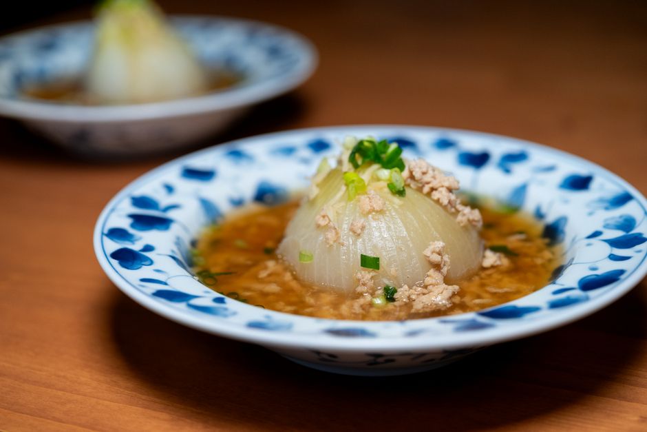 だしで煮含めた野菜の煮物